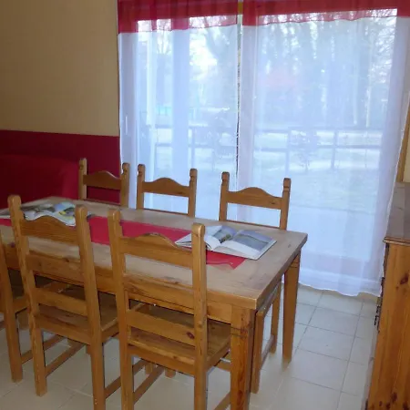 Nyaraló Maison En Bois Au Bord Du Canal Avec Terrasse Et Jeux - Fr-1-611A-3 Froncles